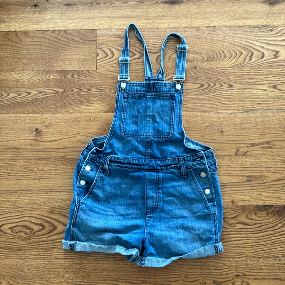 Madewell shortall
